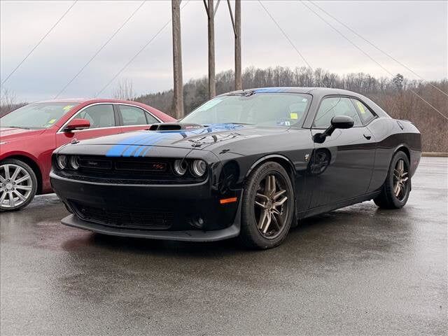 2019 DODGE Challenger