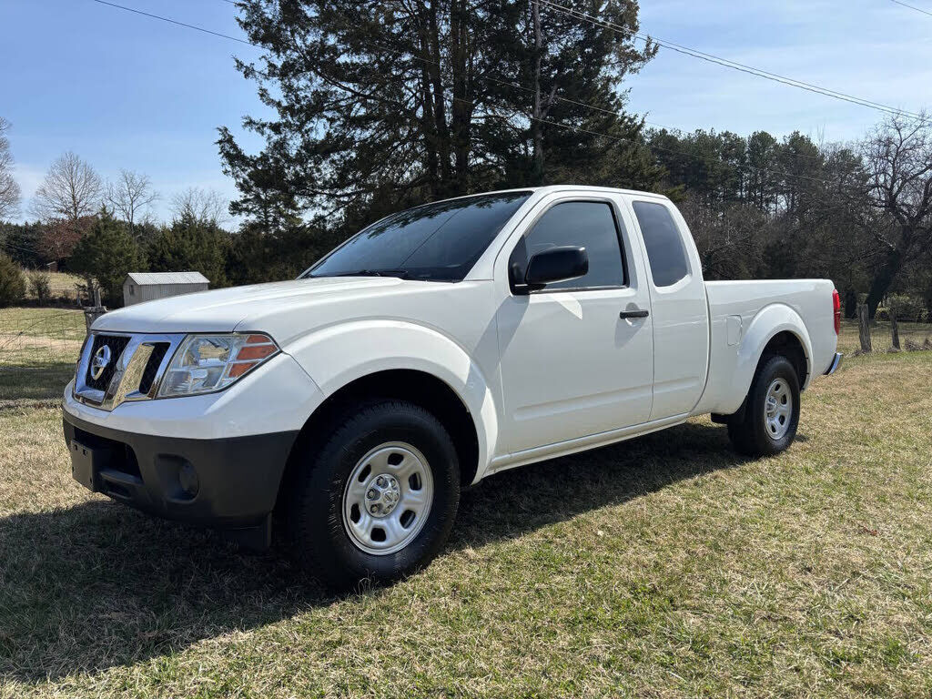 2016 NISSAN Frontier