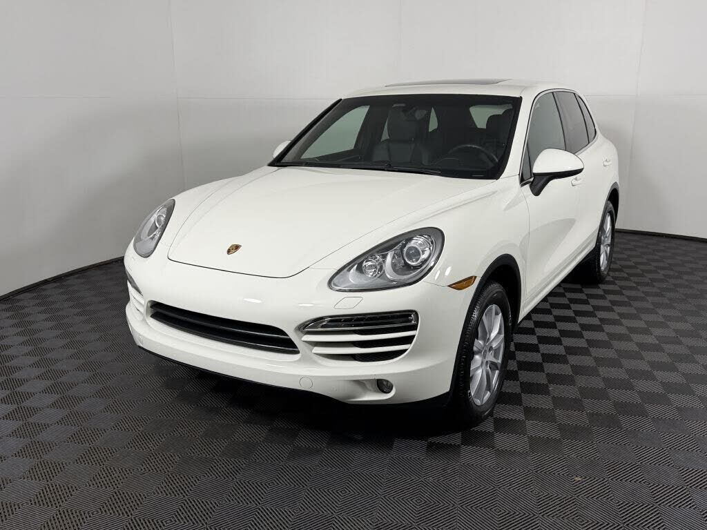 2011 PORSCHE Cayenne
