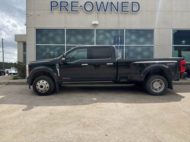 2023 FORD F-450