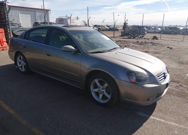 2005 NISSAN Altima