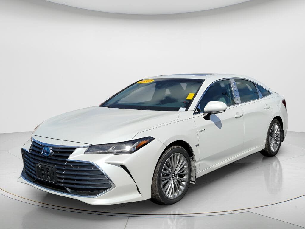 2019 TOYOTA Avalon