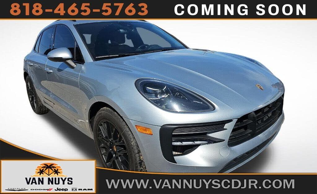 2021 PORSCHE Macan