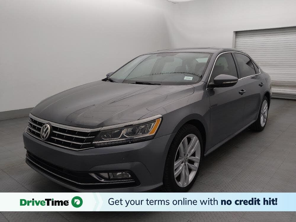 2018 VOLKSWAGEN Passat