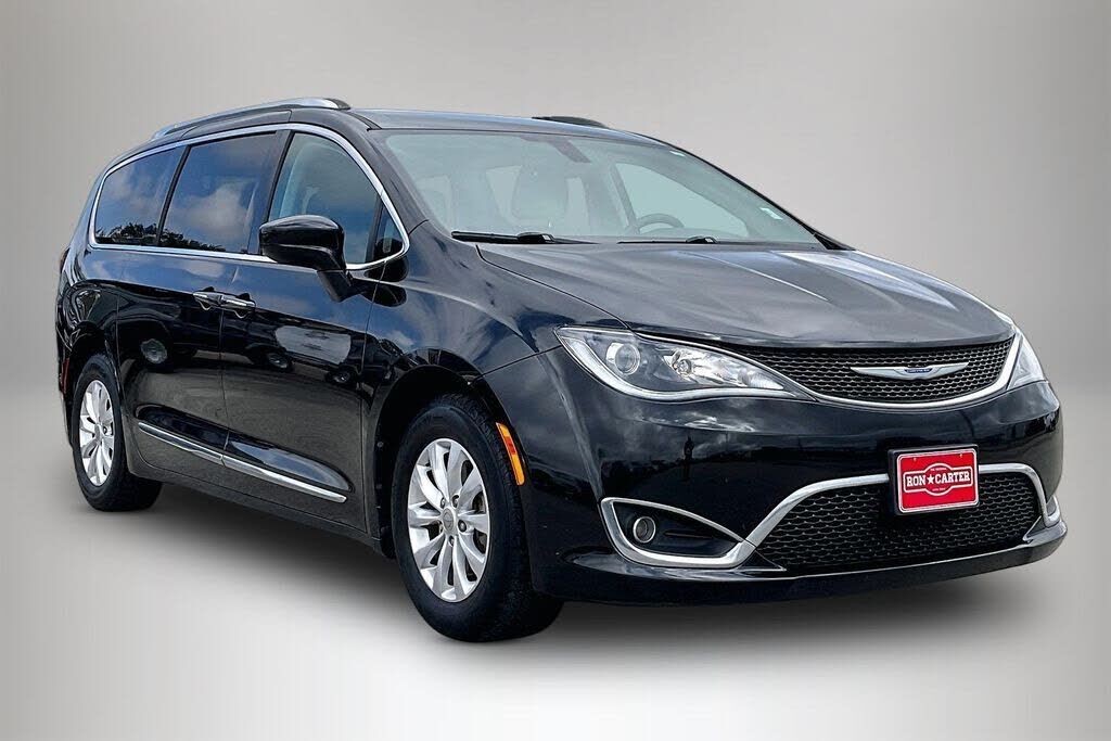 2018 CHRYSLER Pacifica