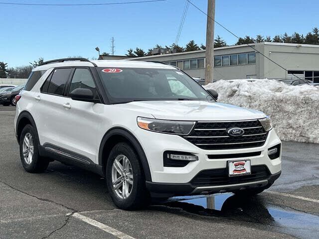 2020 FORD Explorer
