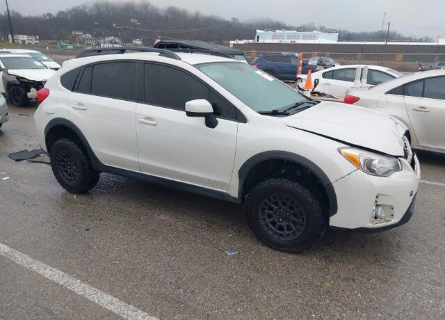 2016 SUBARU Crosstrek
