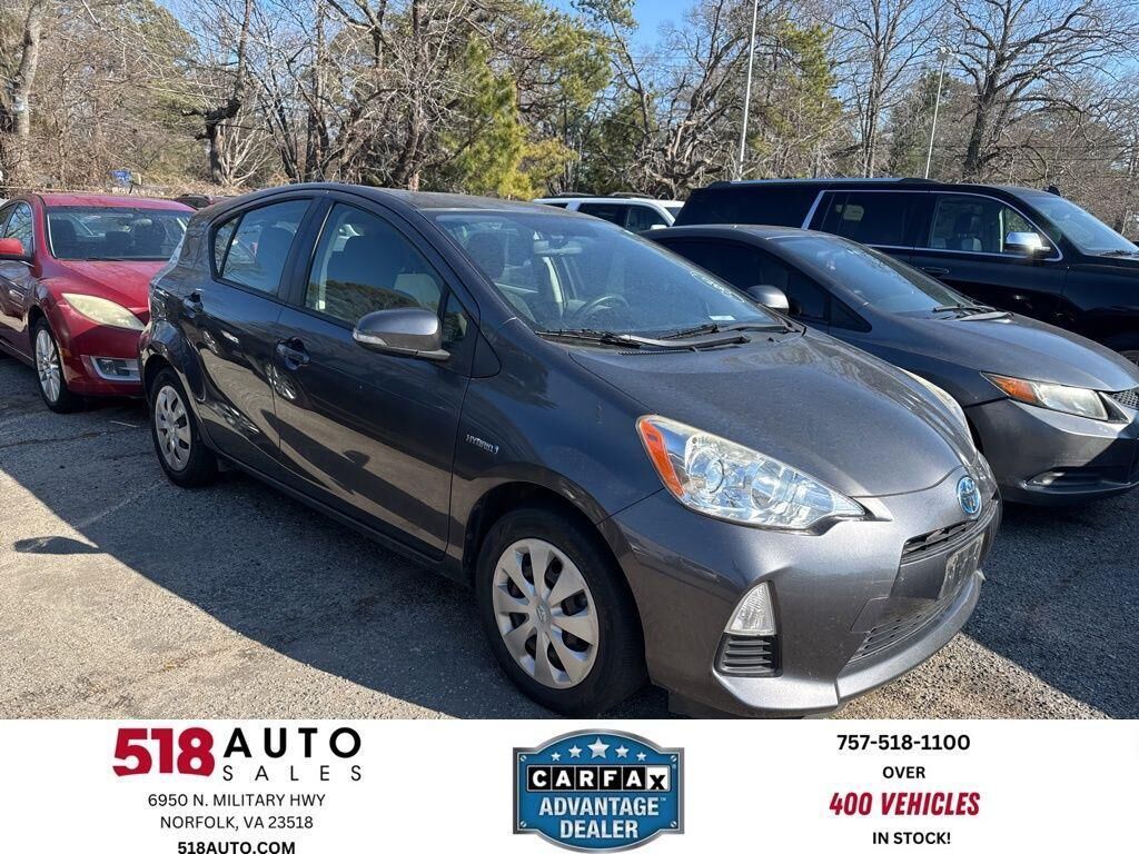 2014 TOYOTA Prius