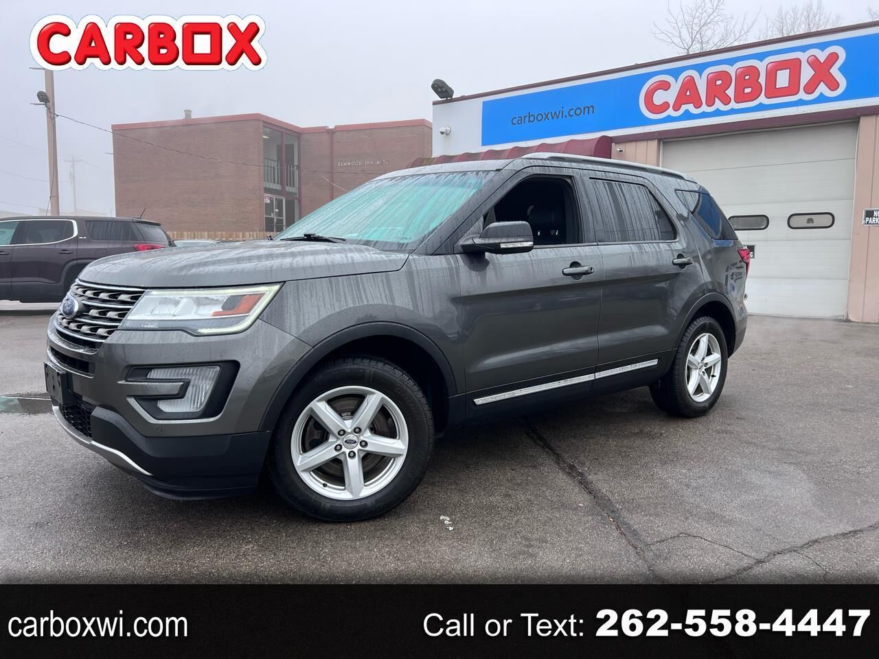 2017 FORD Explorer