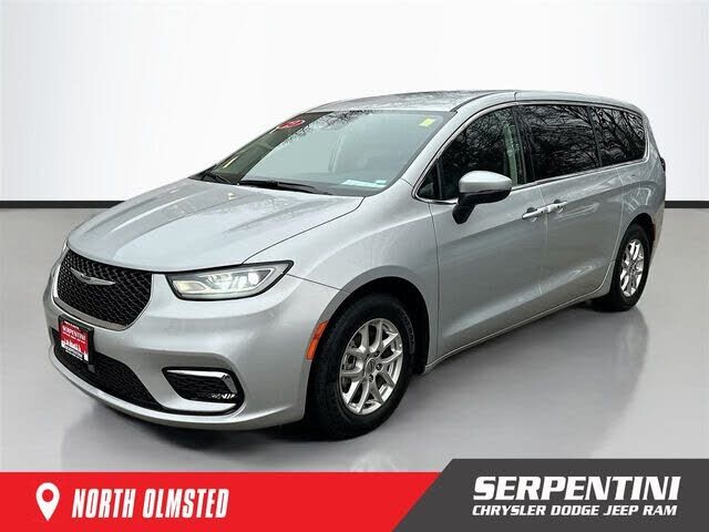 2023 CHRYSLER Pacifica