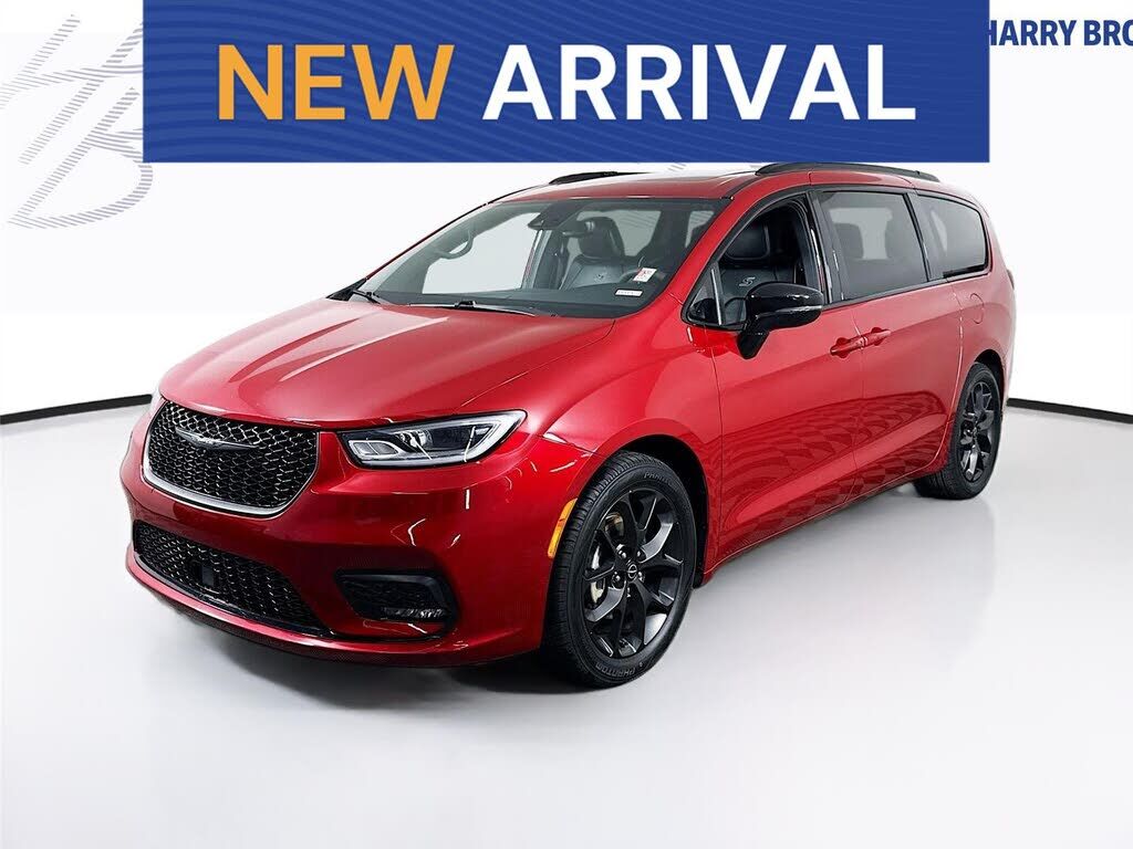 2025 CHRYSLER Pacifica