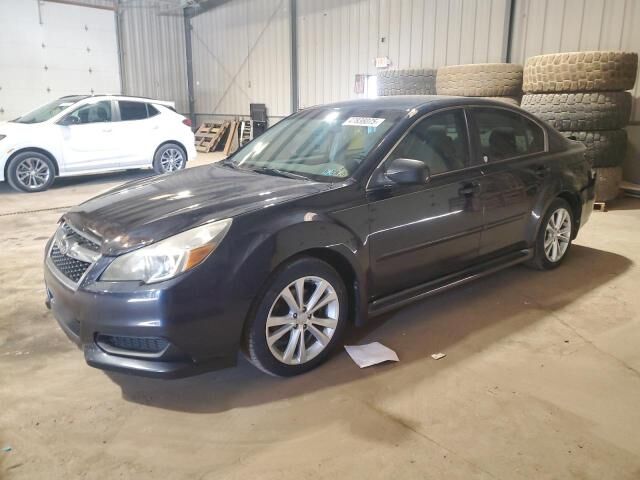 2013 SUBARU Legacy