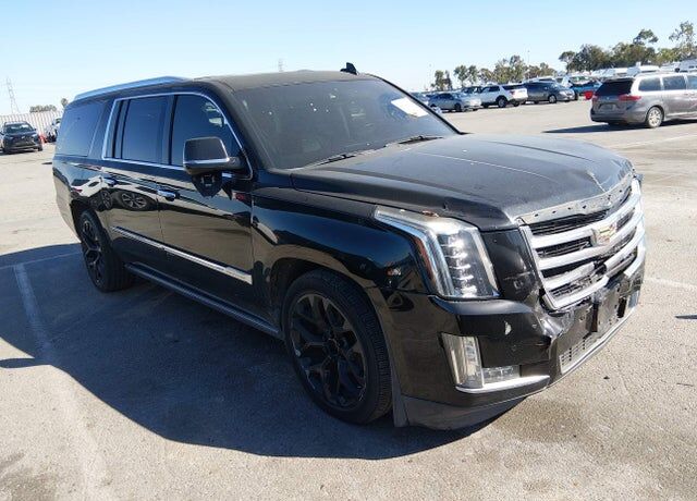 2015 CADILLAC Escalade
