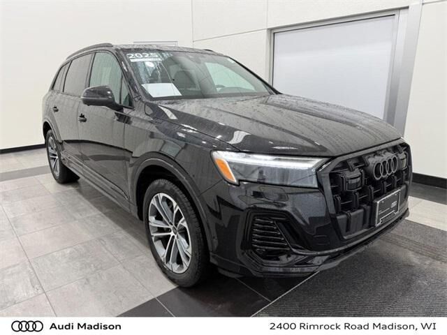 2025 AUDI Q7