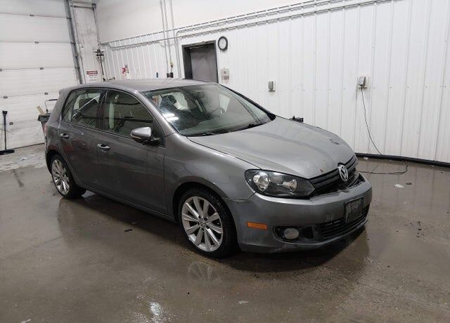 2014 VOLKSWAGEN Golf