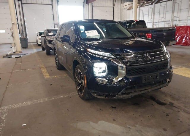 2024 MITSUBISHI Outlander