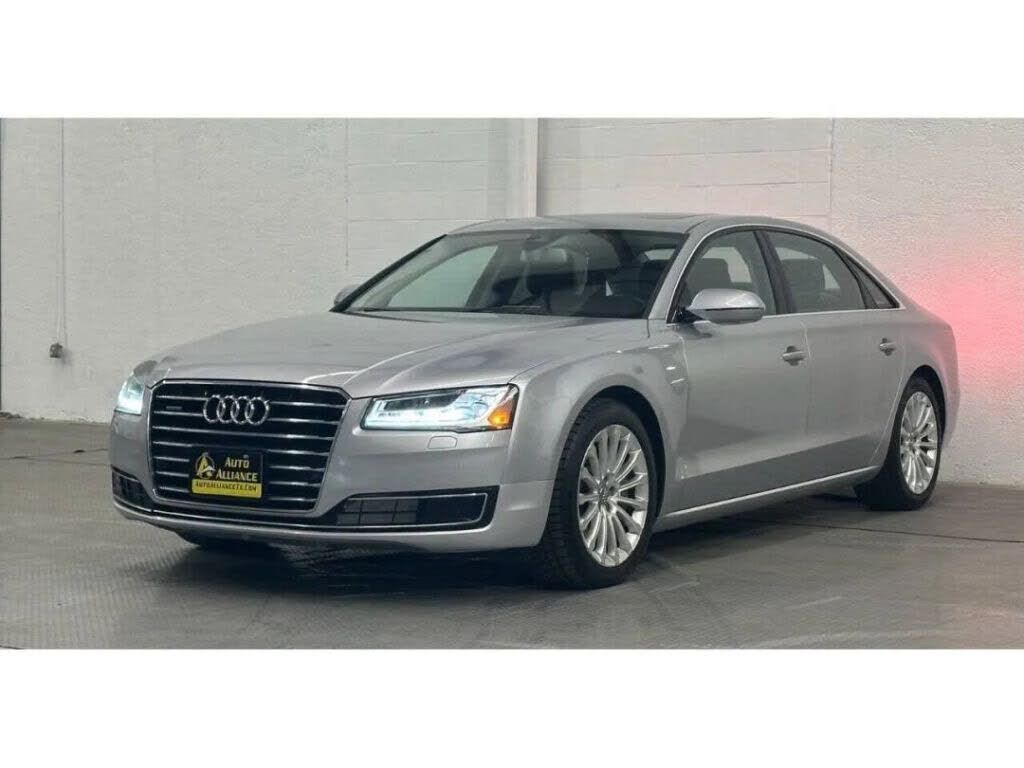 2015 AUDI A8