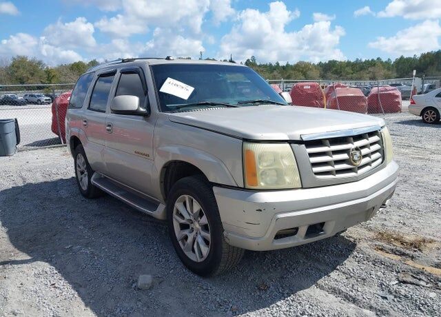 2004 CADILLAC Escalade