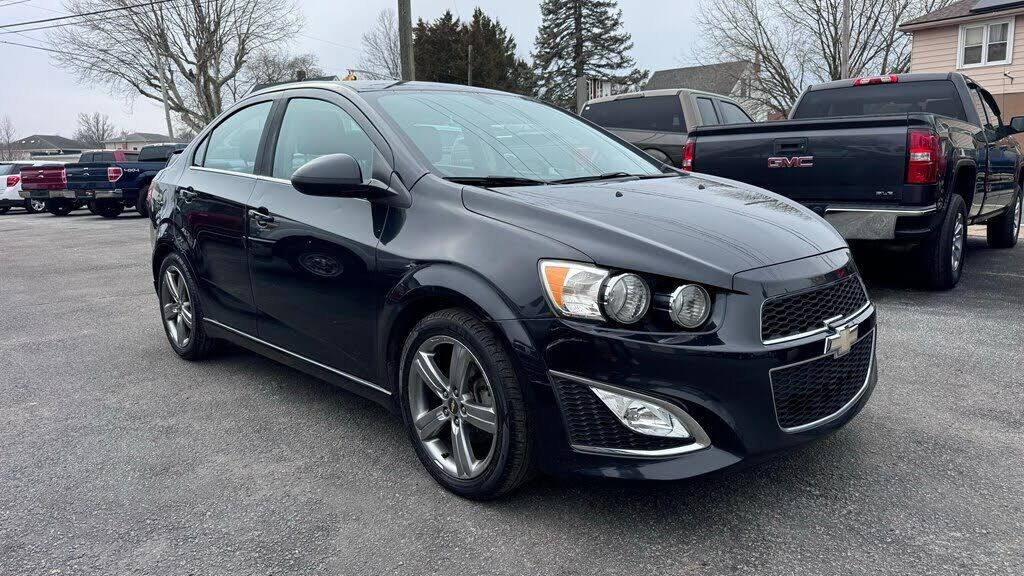2015 CHEVROLET Sonic