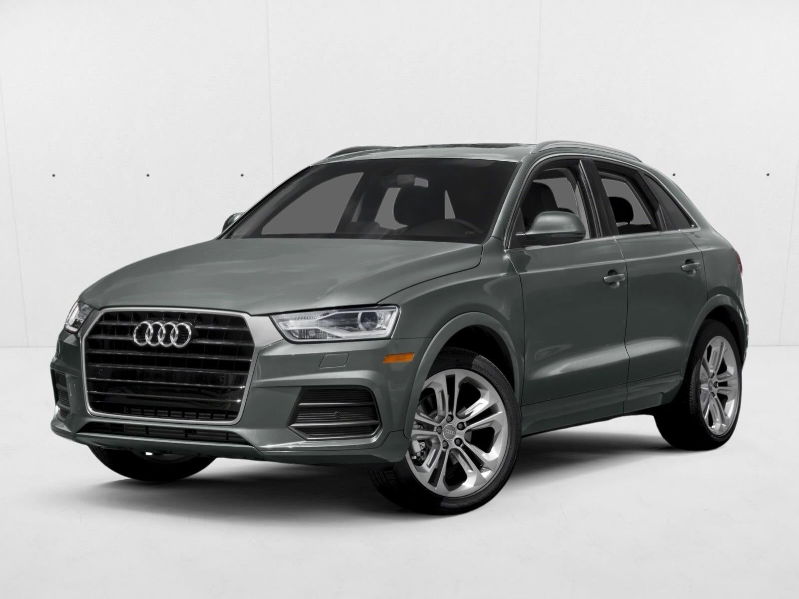 2016 AUDI Q3