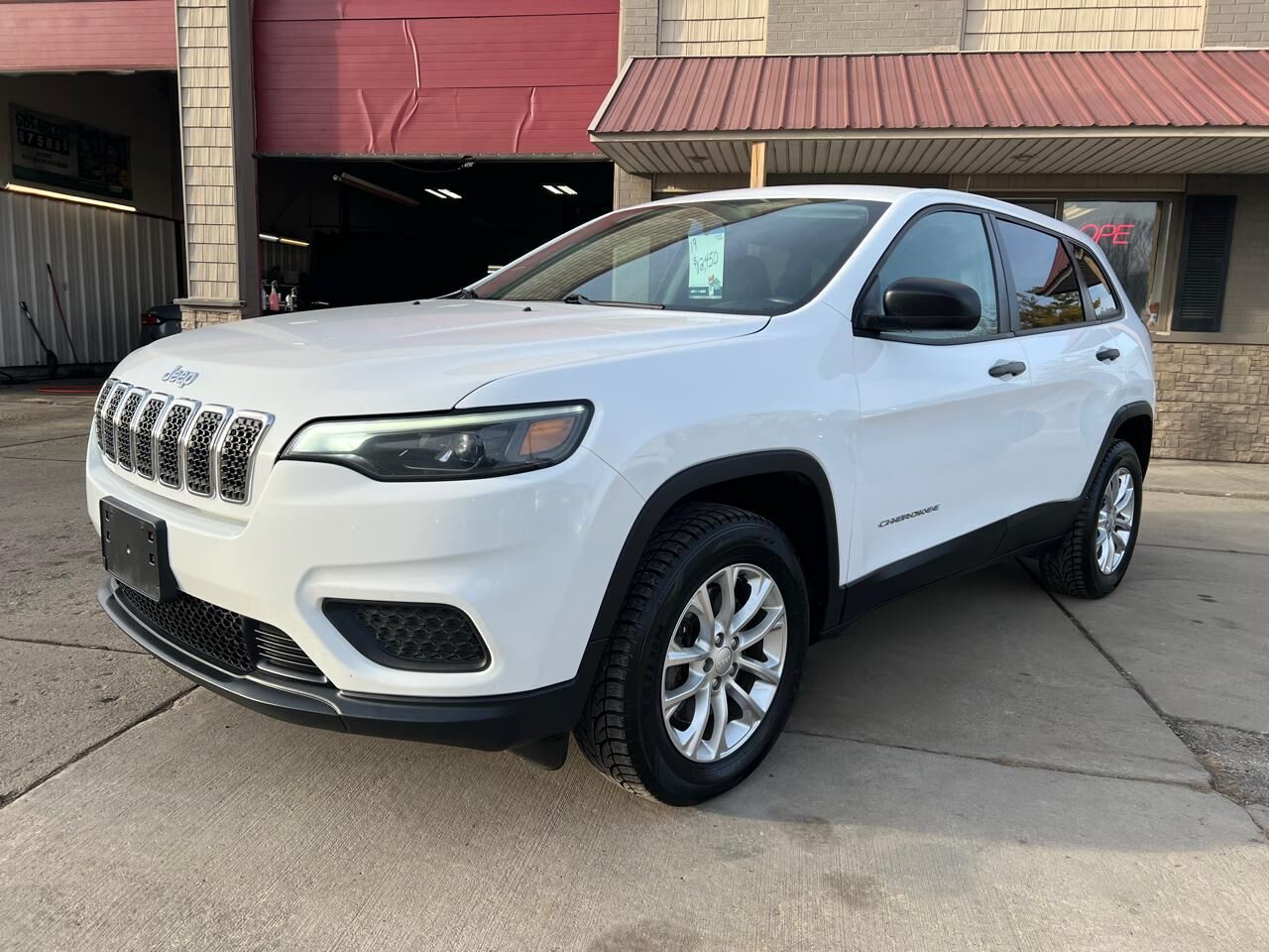 2019 JEEP Cherokee