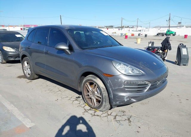 2013 PORSCHE Cayenne