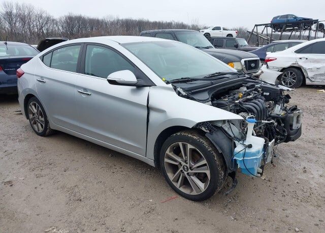 2017 HYUNDAI Elantra