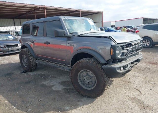 2021 FORD Bronco