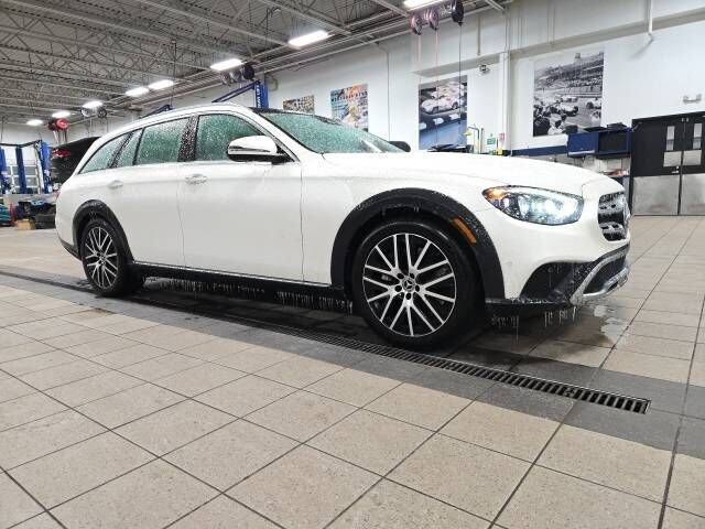 2023 MERCEDES-BENZ E-Class