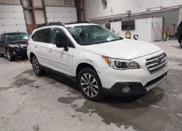2017 SUBARU Outback