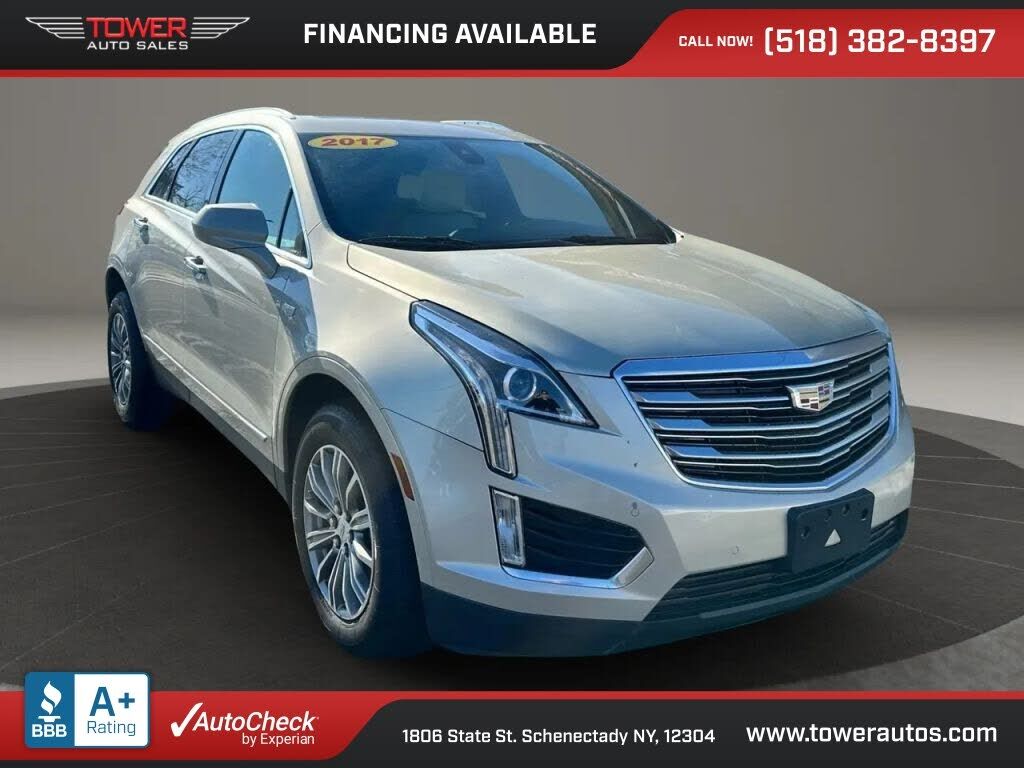 2017 CADILLAC XT5