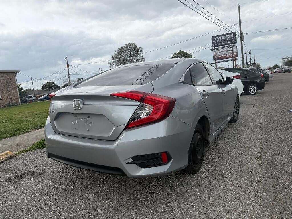 2018 HONDA Civic