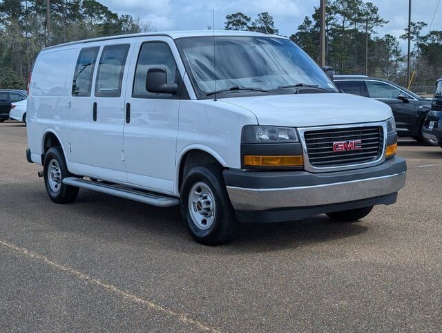 2024 GMC Savana