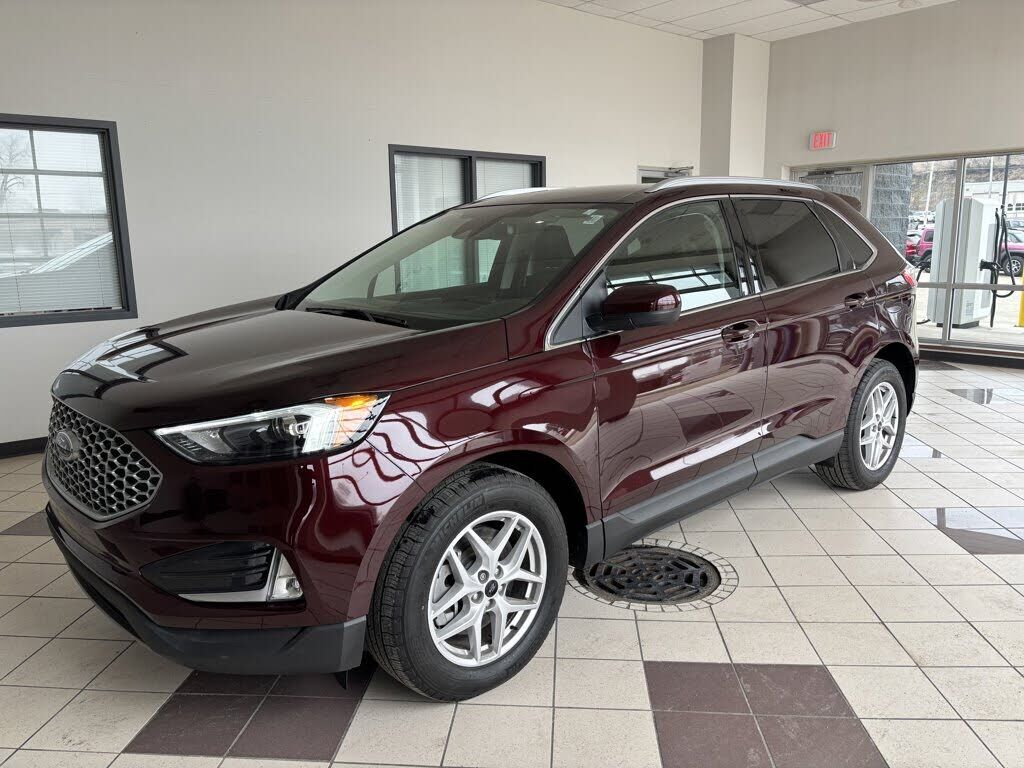 2024 FORD Edge