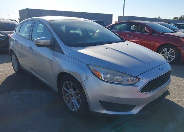 2017 FORD Focus