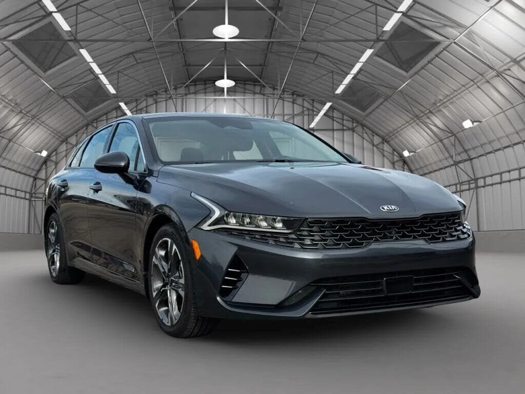 2021 KIA K5
