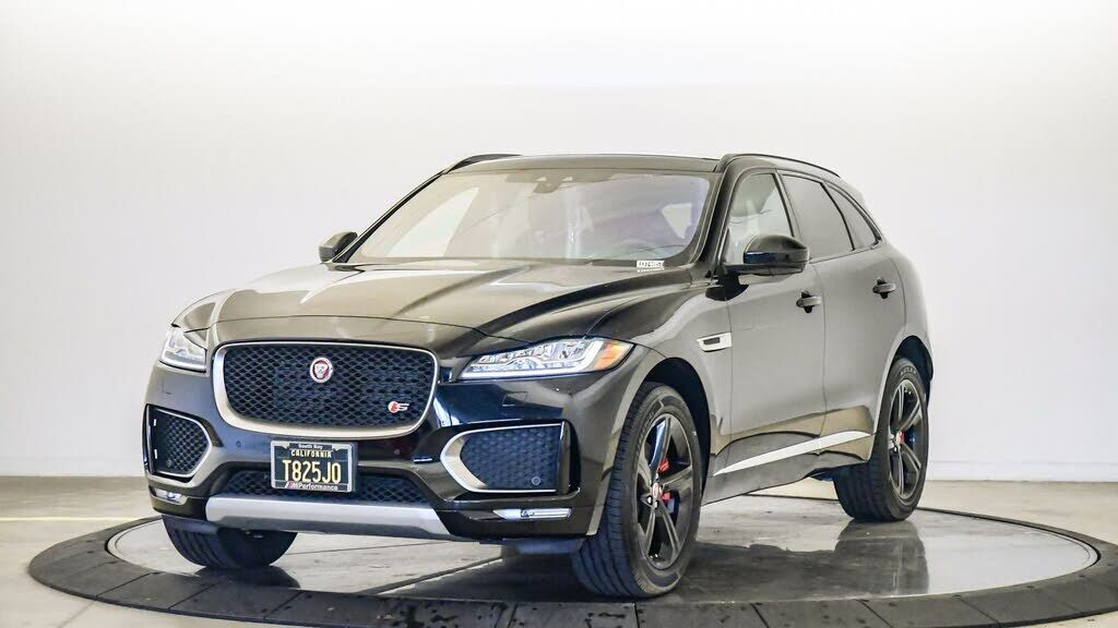 2019 JAGUAR F-Pace