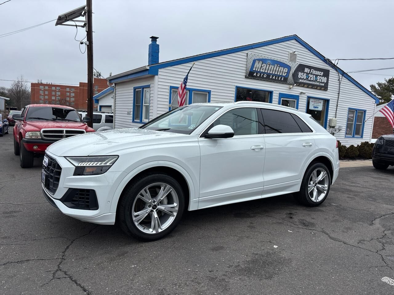 2023 Audi Q8