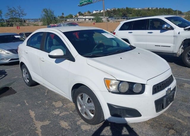 2013 CHEVROLET Sonic