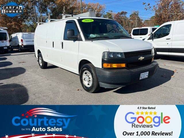 2019 CHEVROLET Express