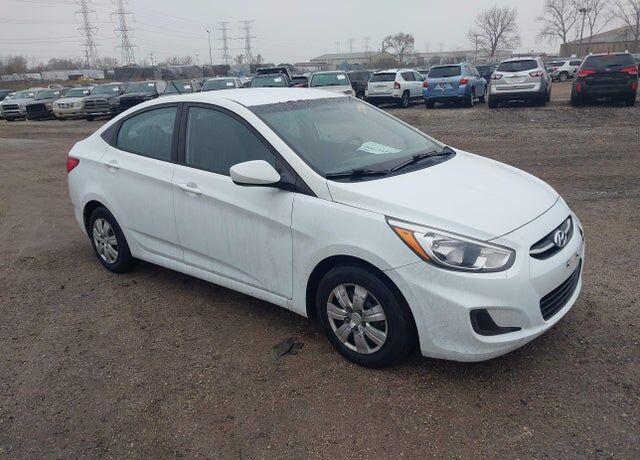 2015 HYUNDAI Accent