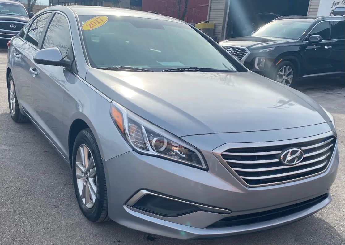 2017 HYUNDAI Sonata