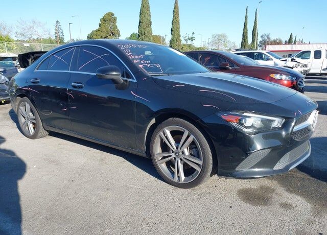 2022 MERCEDES-BENZ CLA-Class