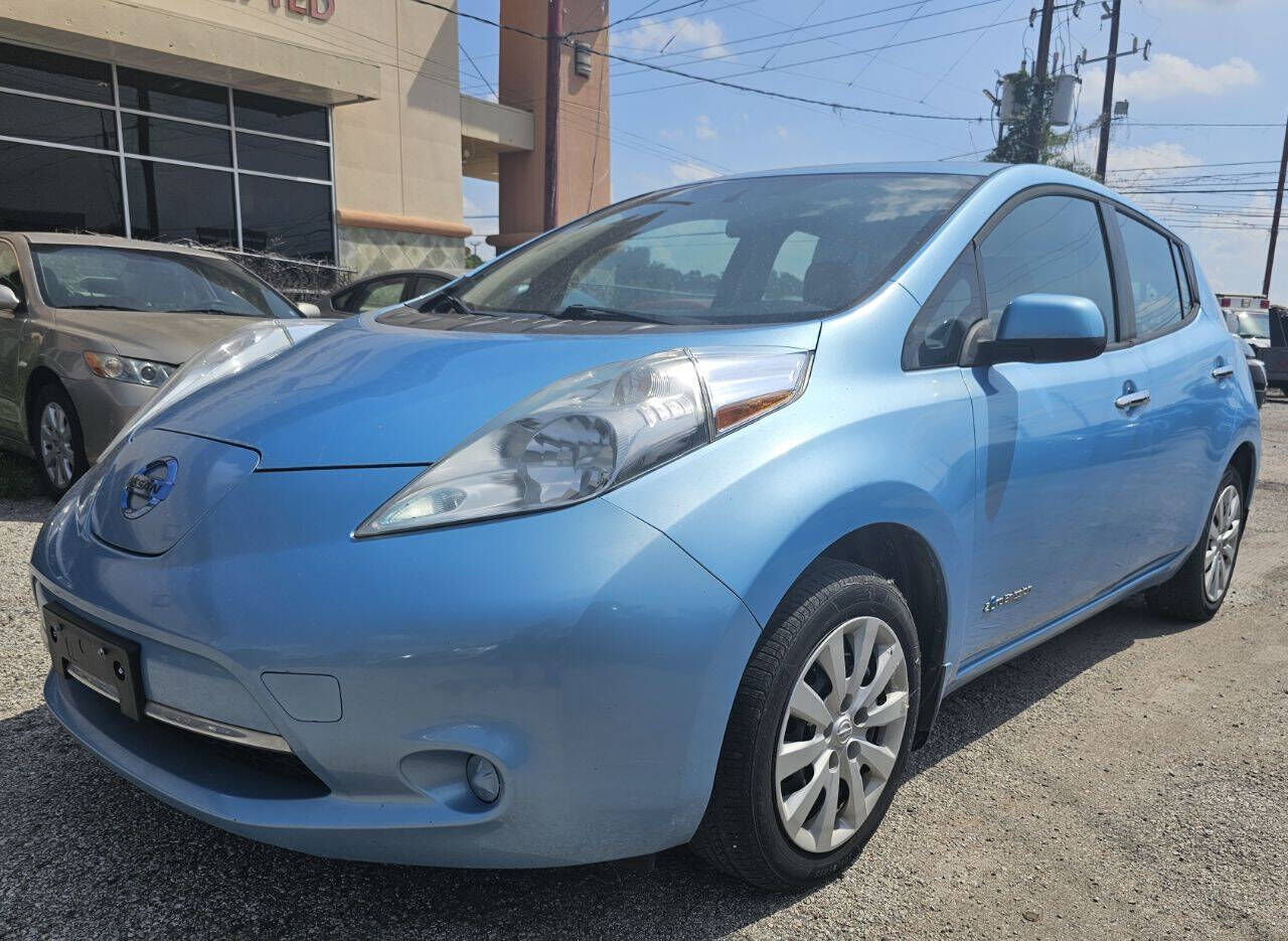 2015 NISSAN Leaf