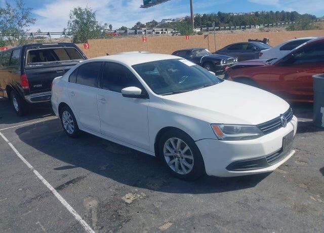 2013 VOLKSWAGEN Jetta