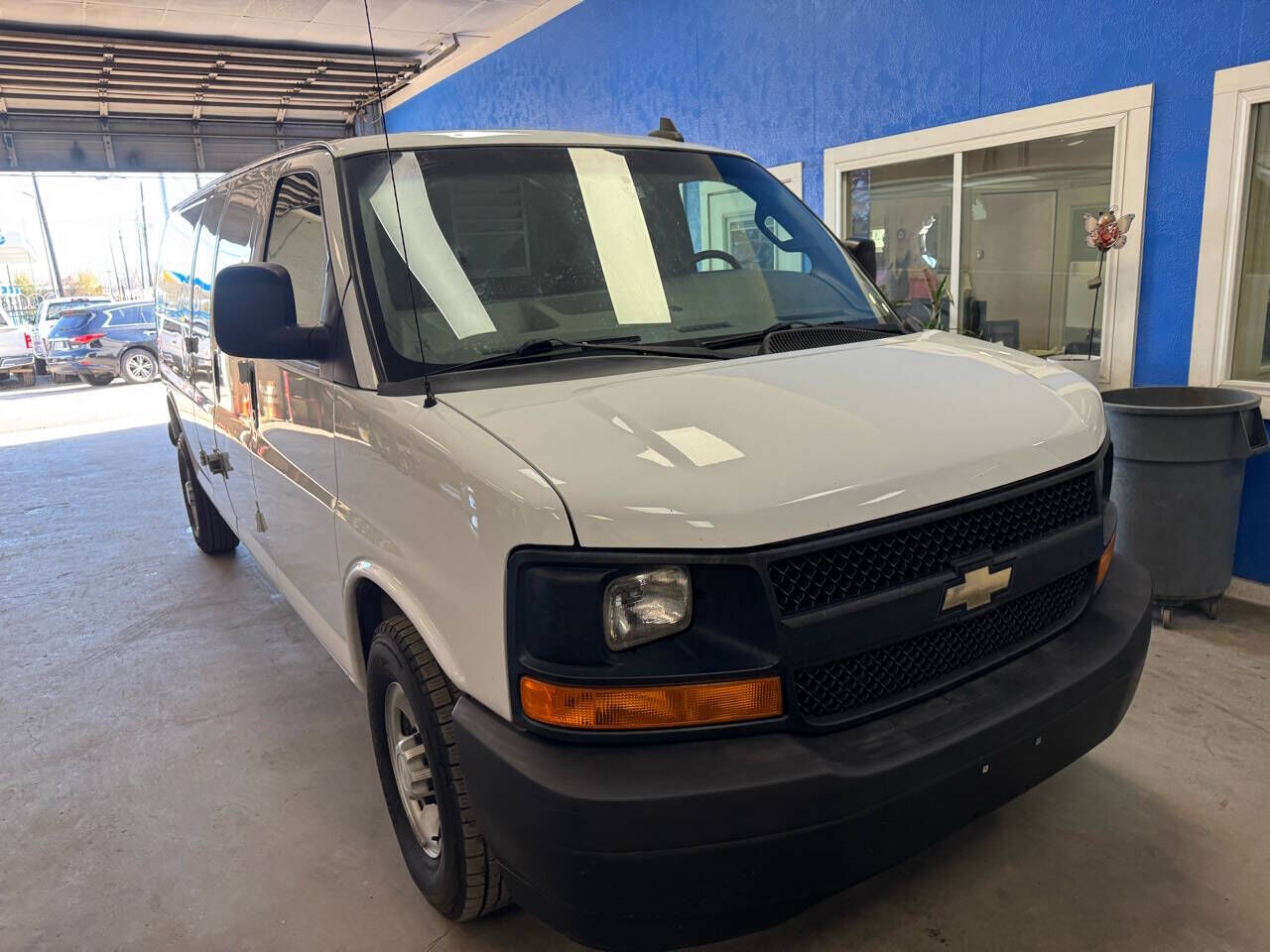 2017 CHEVROLET Express