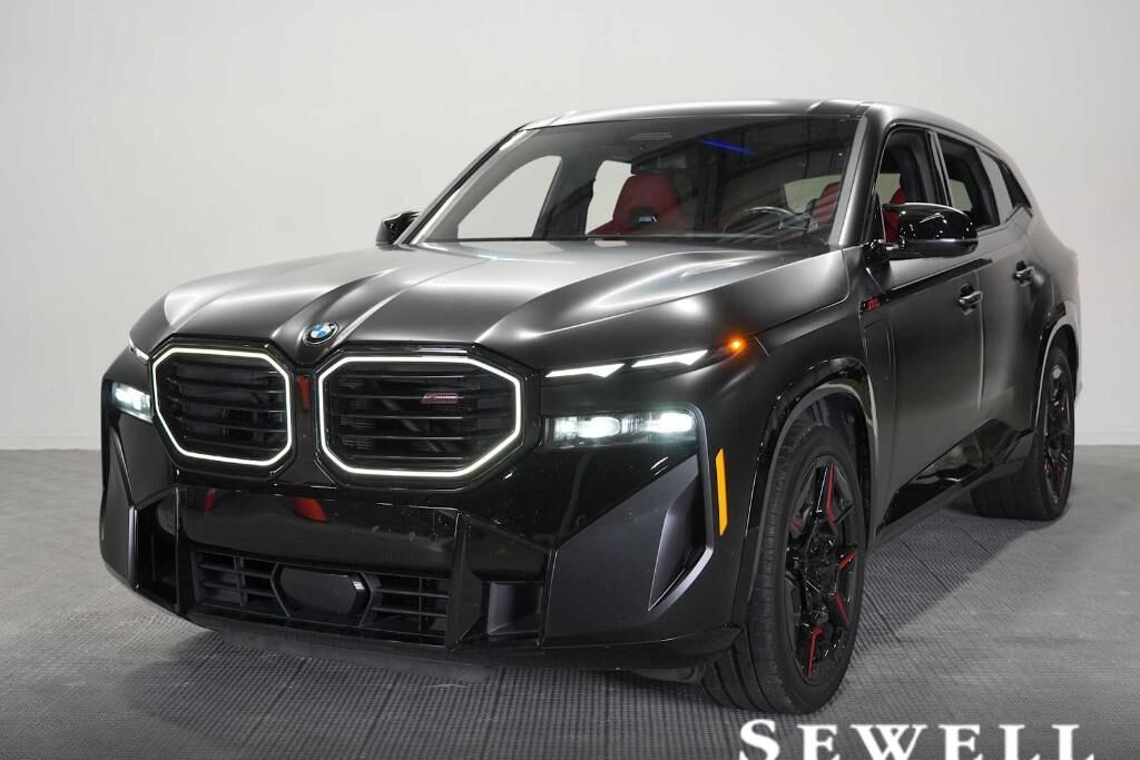 2024 BMW XM