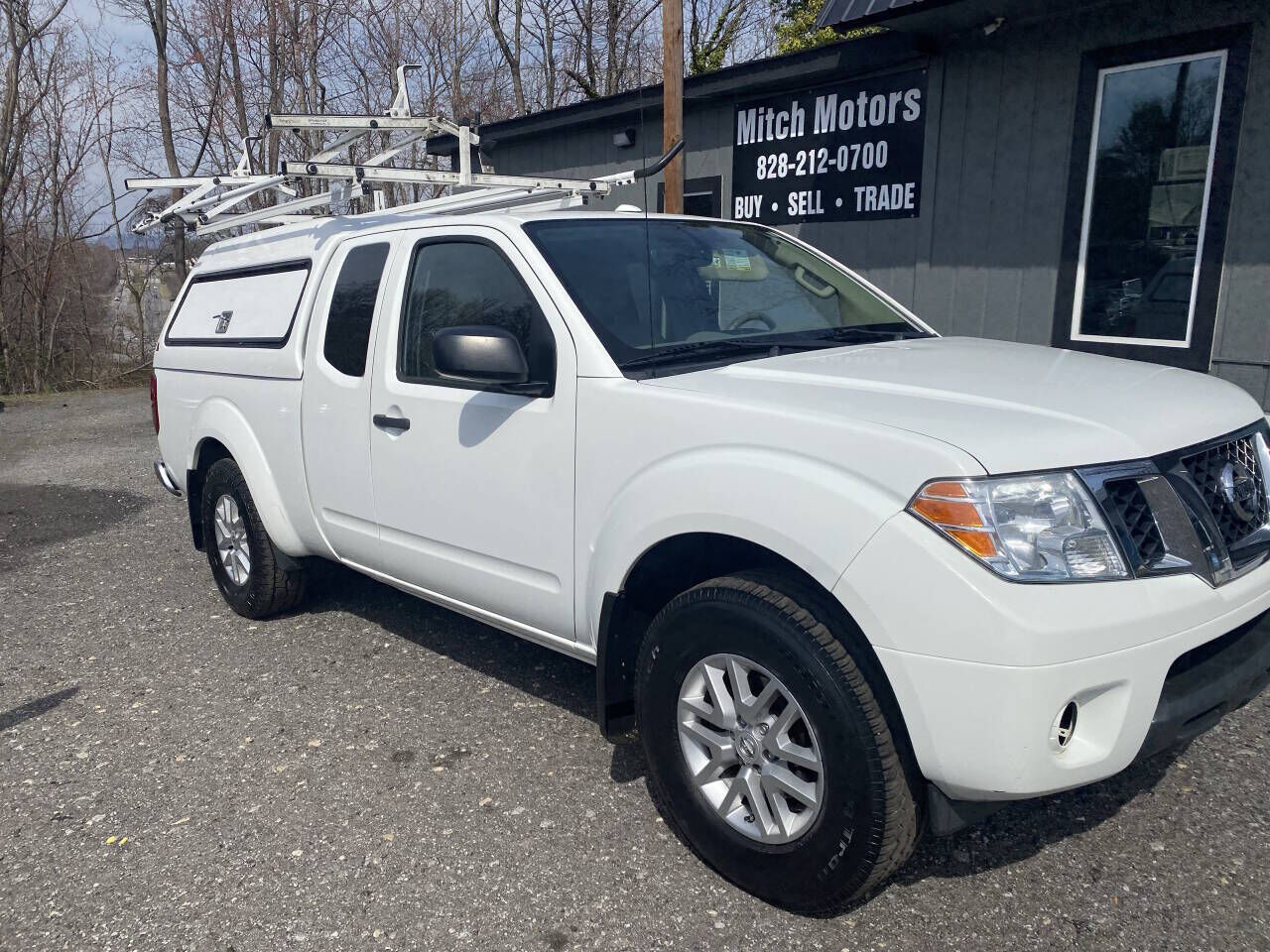 2017 NISSAN Frontier