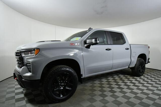 2024 CHEVROLET Silverado