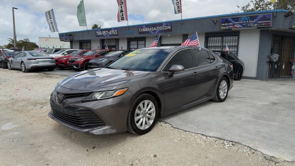 2019 TOYOTA Camry